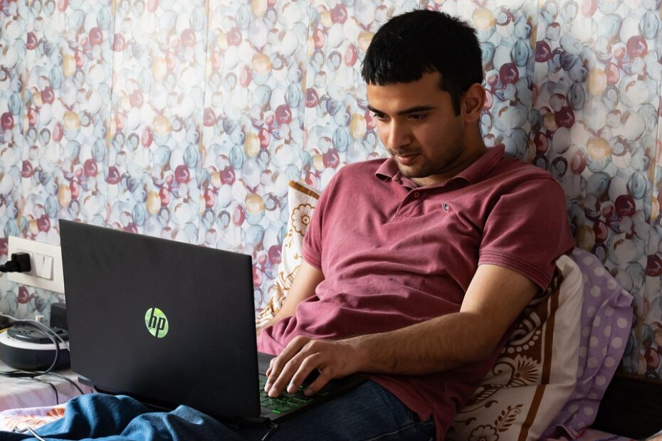 Boost Your Freelancing Efficiency with These Must-Have Tools